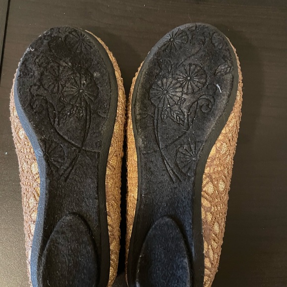 Like new. Only worn a couple times. - Picture 4 of 4